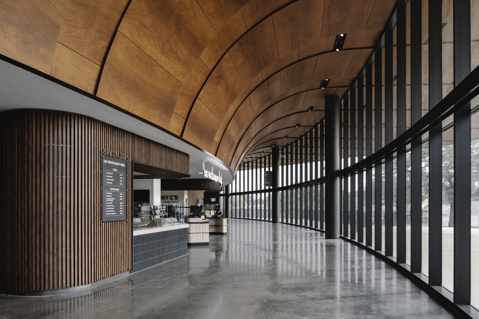 得克萨斯大学奥斯汀分校穆迪中心篮球和活动场馆丨美国奥斯汀丨Gensler-59