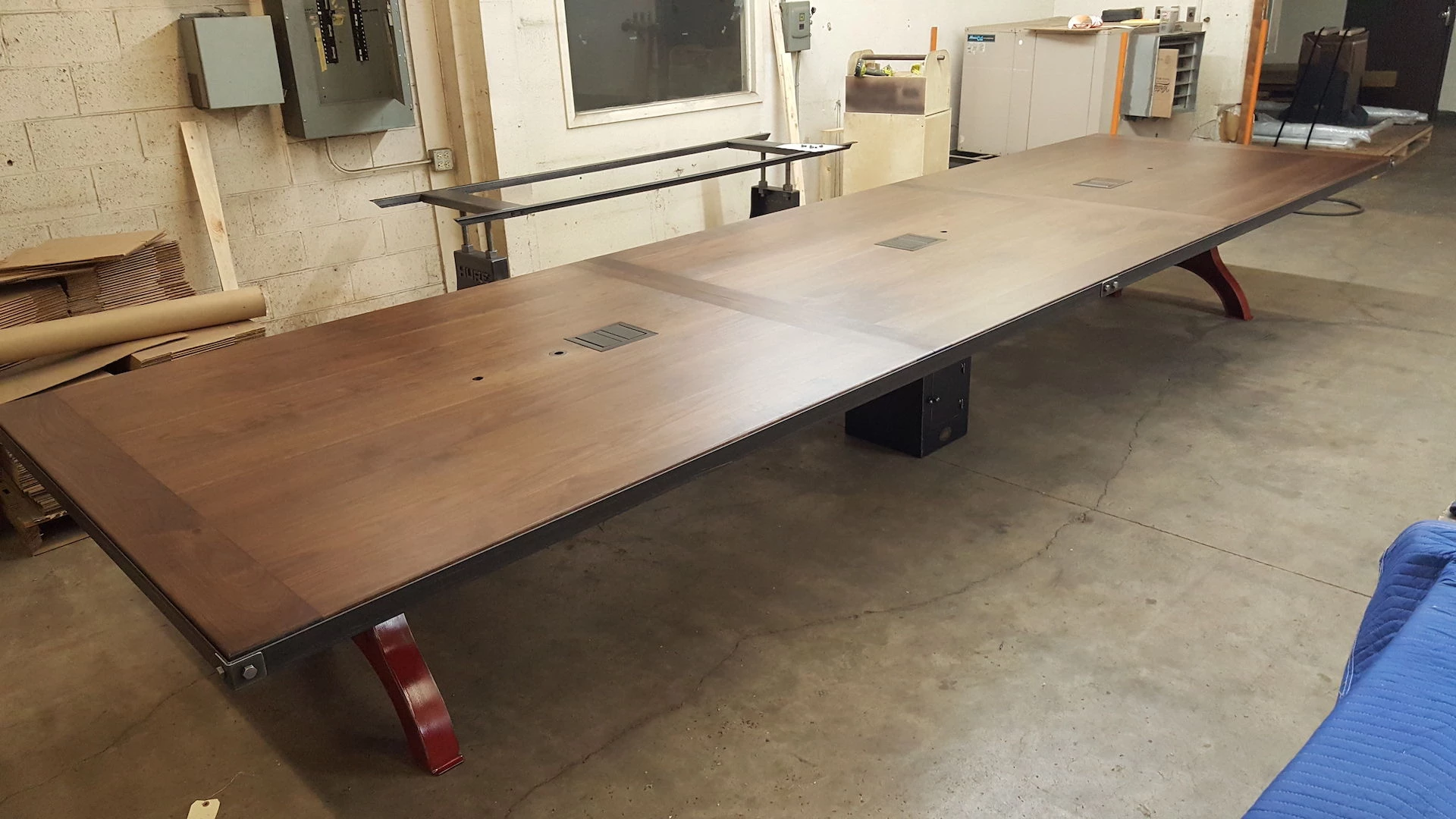 纽约 BMG 办公室定制会议桌-10