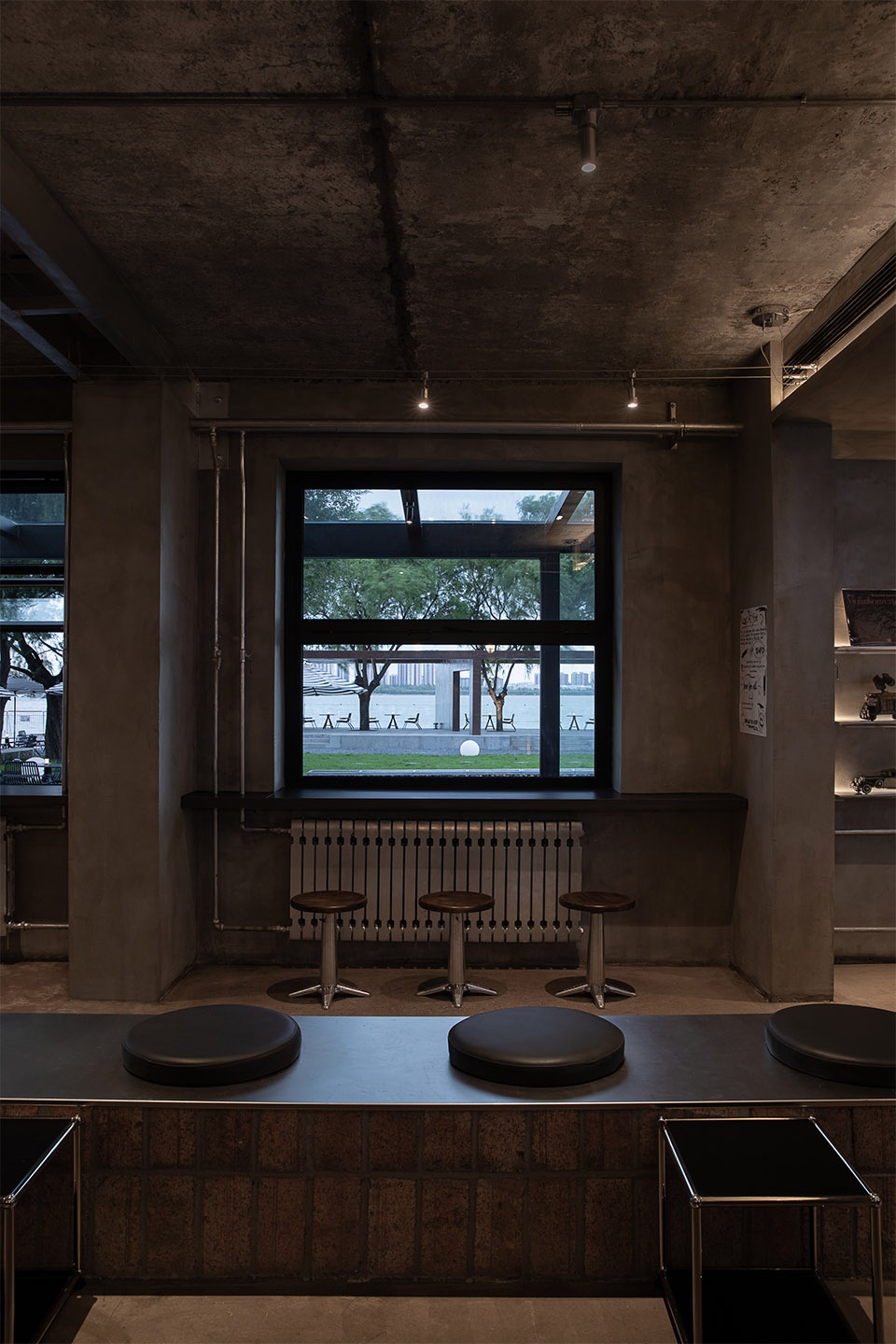 黑龙江大庆滨洲湖工业遗存的商业活化丨中国大庆丨慢珊瑚设计-55