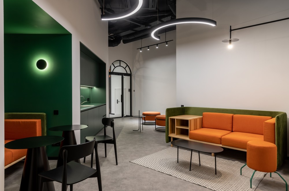 BeeWorking Holosiiv 乌克兰基辅共享办公空间设计丨BeeWorking 内部设计团队-33