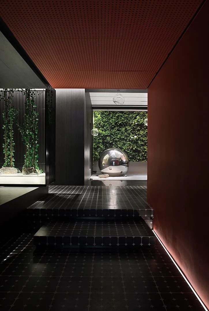 厦门地下餐厅融入天然氧吧,打造轻灵惬意就餐氛围-11