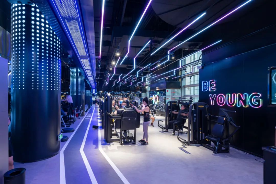 《一兆韦德·上海人广来福士店》 | 健身潮牌新体验-7