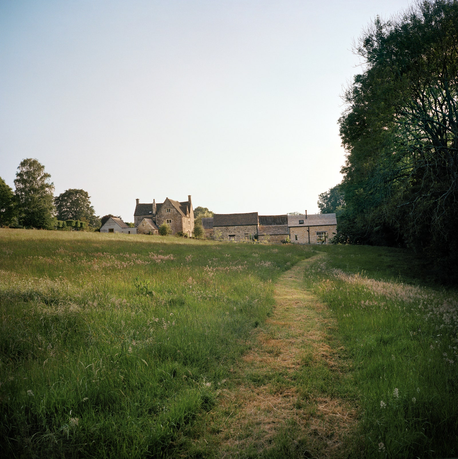 How Miranda Brooks & Bastien Halard Created One Of The Most Beautiful Homes In The Cotswolds | British Vogue-8