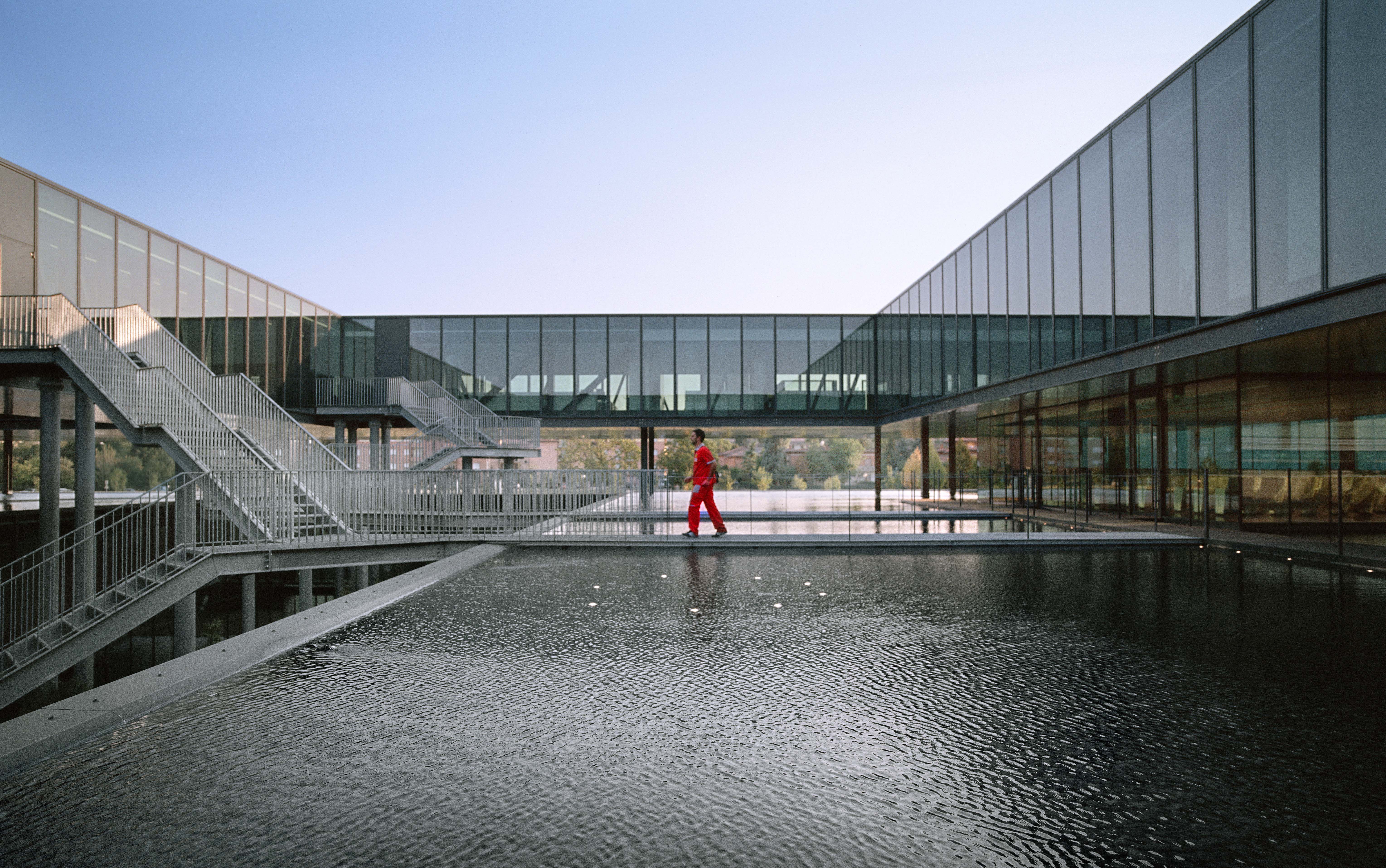 法拉利总部和研究中心-0