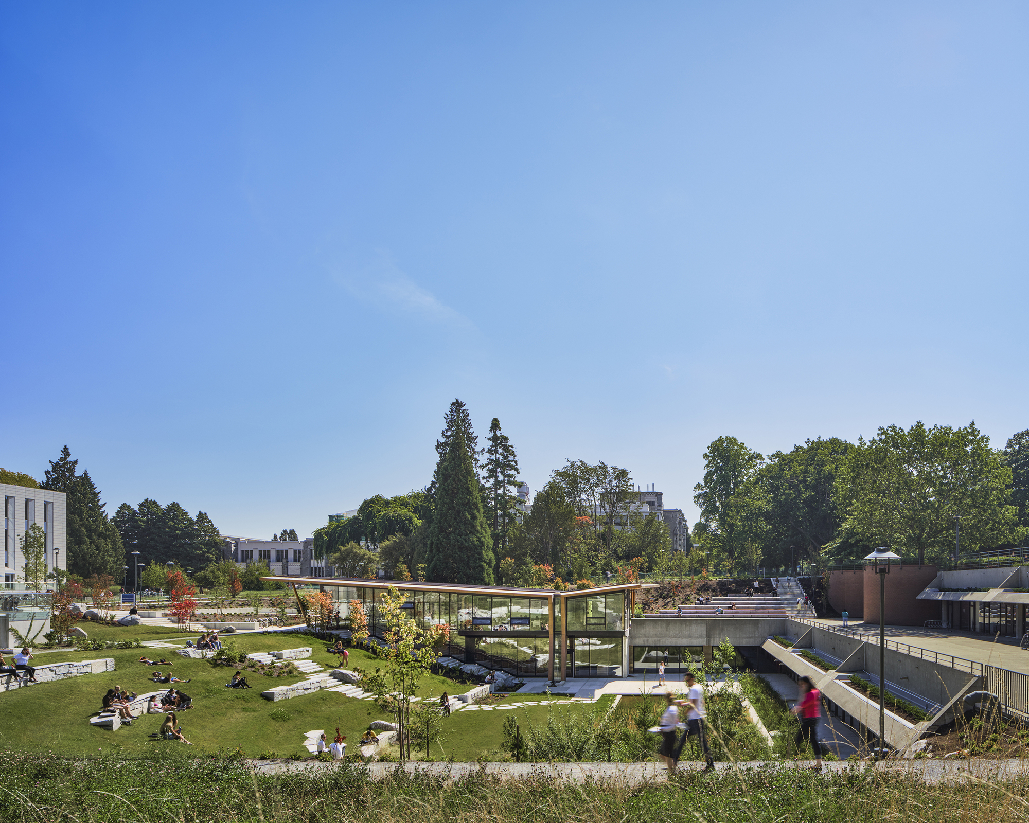 Indian Residential School History and Dialogue Centre / Formline Architecture + Urbanism-31