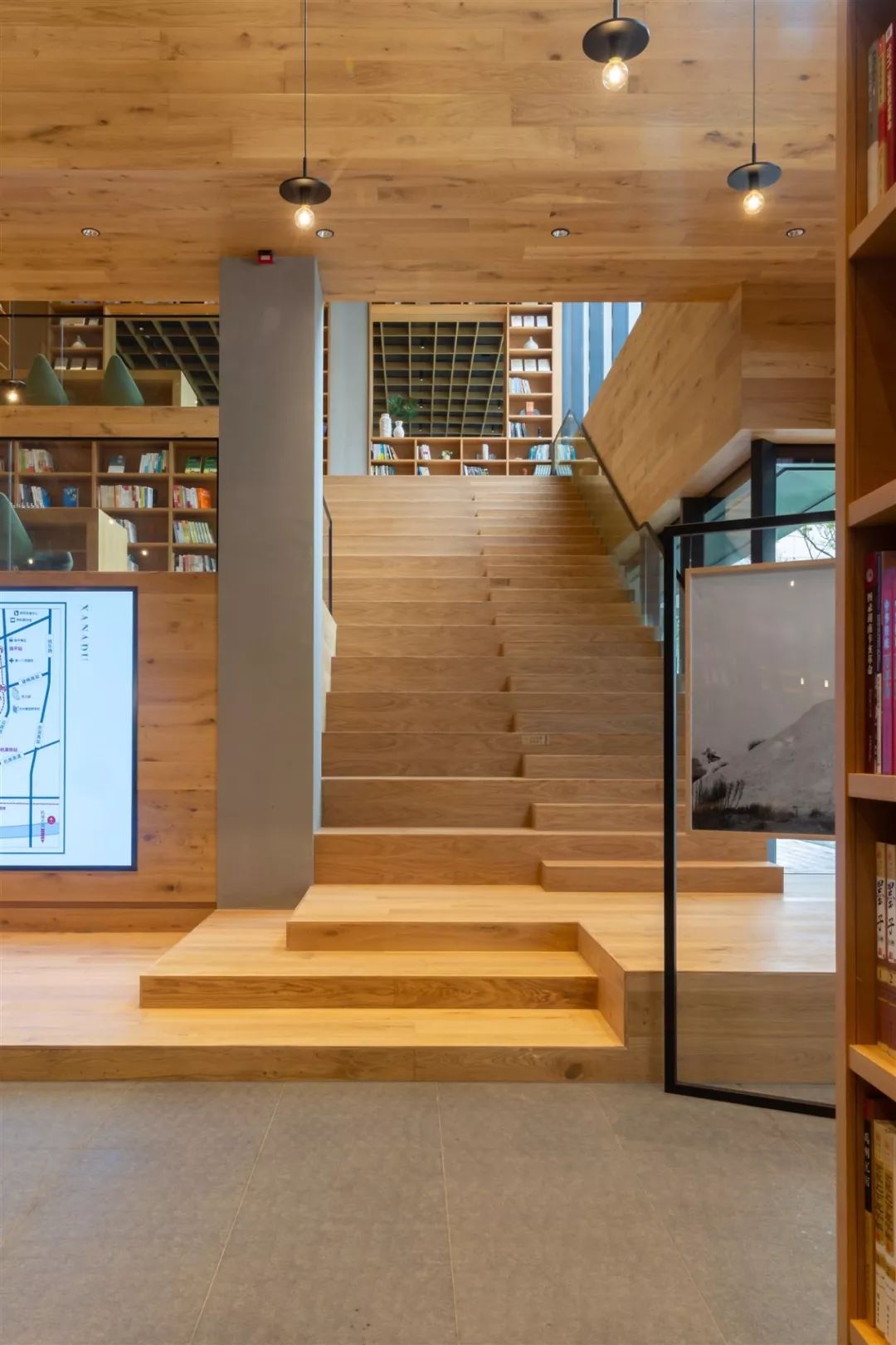 打卡杭州超美“网红书店”,10米挑空书墙,高墙式书架,藏书20000册-29