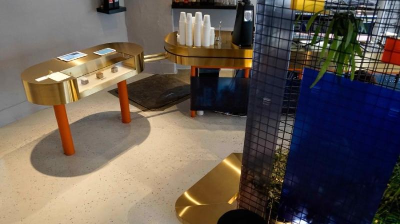 12 坪现代咖啡馆，演绎极致空间美学-7