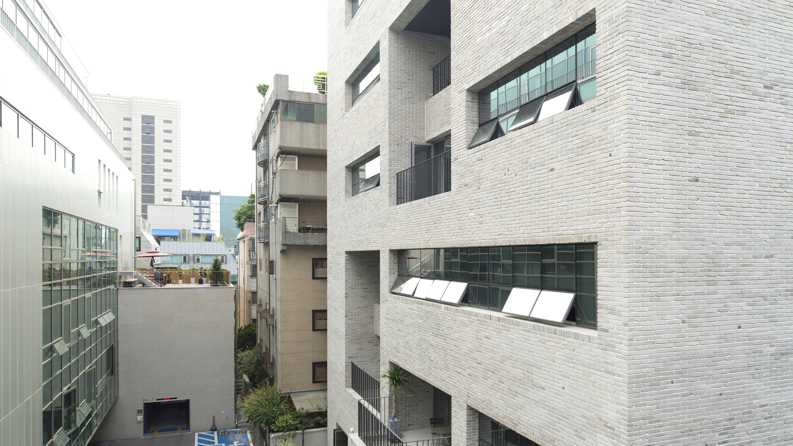 首尔 Vixen 工作室总部 | 永恒简约的创意空间-39