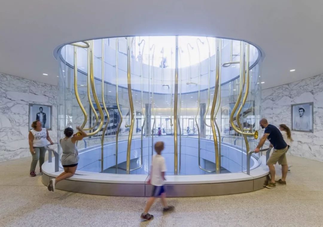 现代主义建筑大师西萨·佩里的一生与标志性作品-30