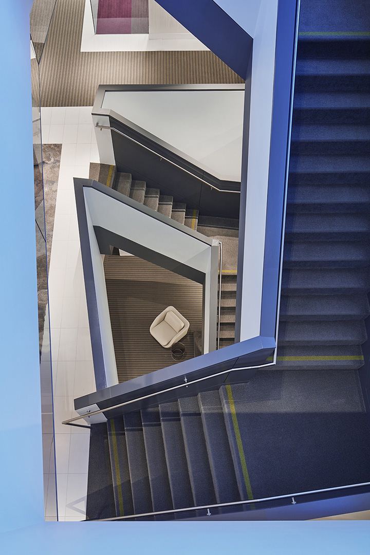 Ni·on Peabody律师事务所洛杉矶办公室-20