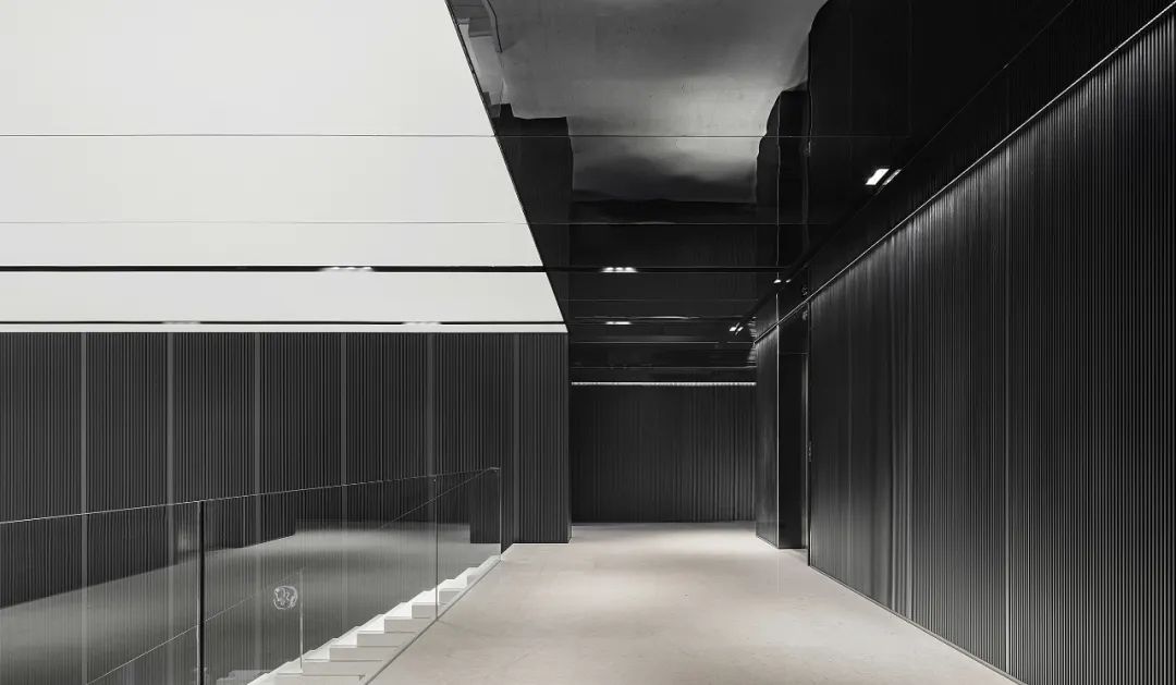 朗昇设计|深圳·太子湾T5栋办公楼：能量空间的秩序美学-25