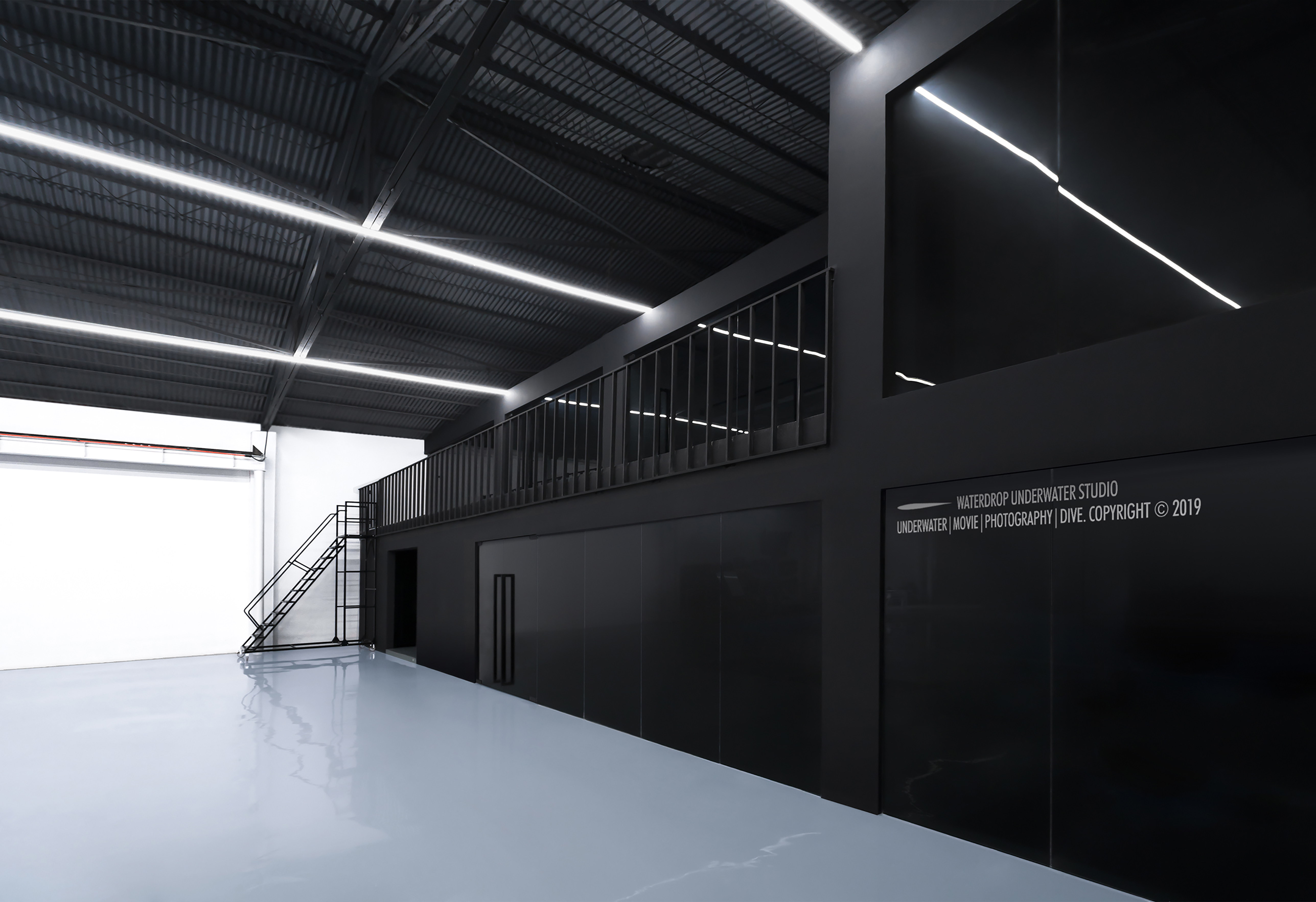 水滴光影 水下摄影室的惊艳设计-13