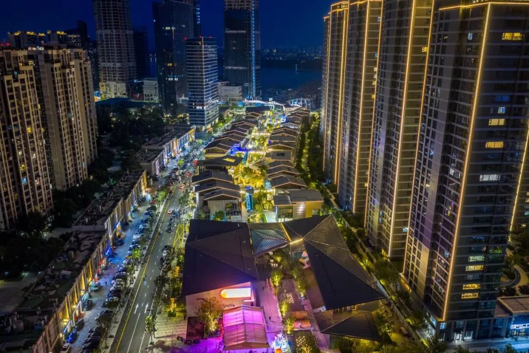 杭州金茂览秀城·秦望水街开业！开启24小时不断档的水岸生活聚场-29