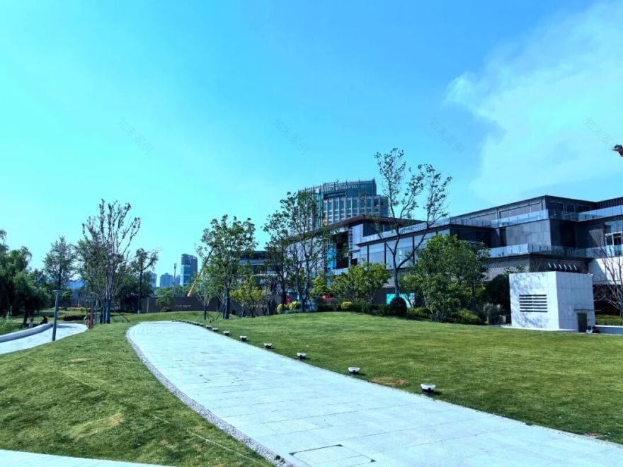 金鸡湖右岸城市客厅亮相!苏州新地标抢先看→-21