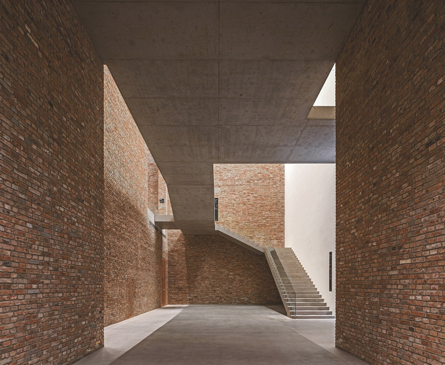 798CUBE 美术馆 | 工业遗产与现代艺术空间的完美融合-74