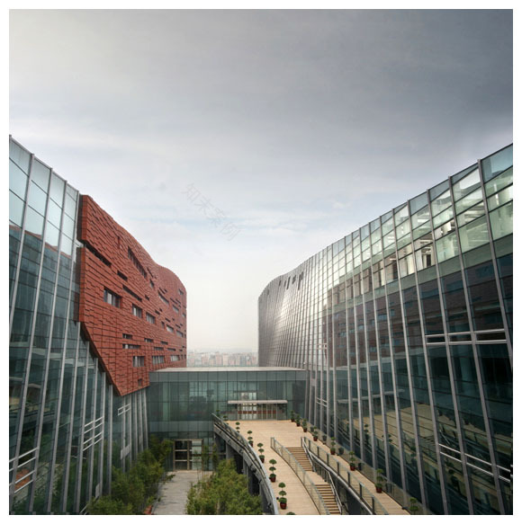 人造紅色峽谷,廣州白雲國際會議中心/BURO II + CITIC | FAM-30