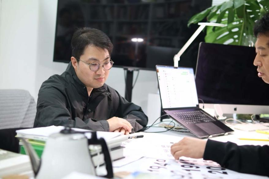 无上荣光！设计师讲述抗战胜利80周年纪念大会中的美院故事！-45