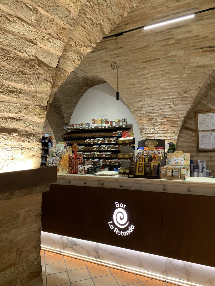 意大利 La Rotonda 咖啡厅丨Nazzareno Senzacqua-10