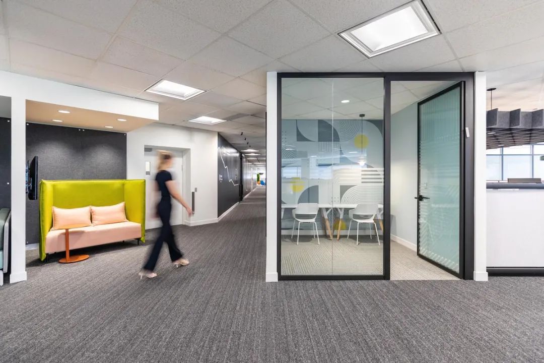 加泰证券（Questrade）加拿大总部翻新丨加拿大多伦多丨HOK 贺克-14