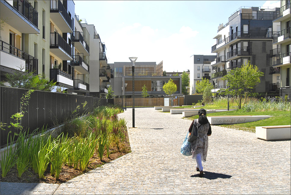 法国巴黎 Allée de Berlin Spandau 人行通道景观设计-4