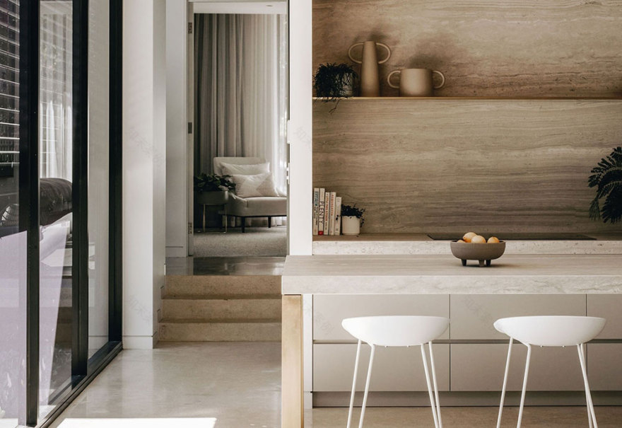 澳大利亚时尚现代别墅,融入自然的设计典范-5