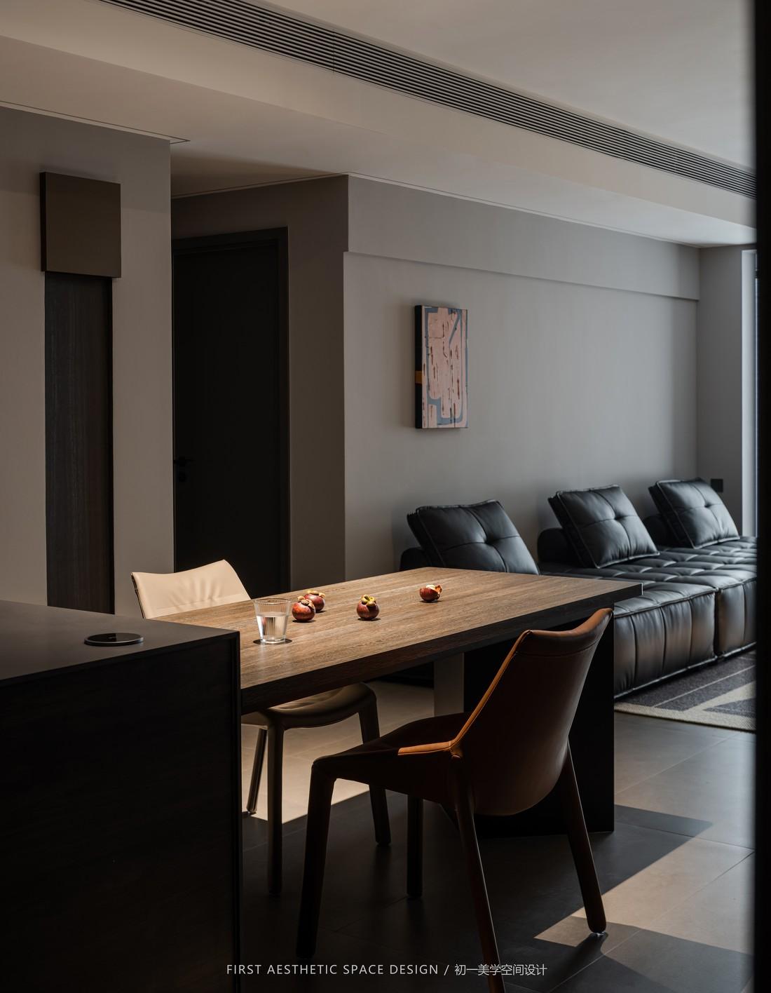 暗黑系新婚夫妇住宅-17