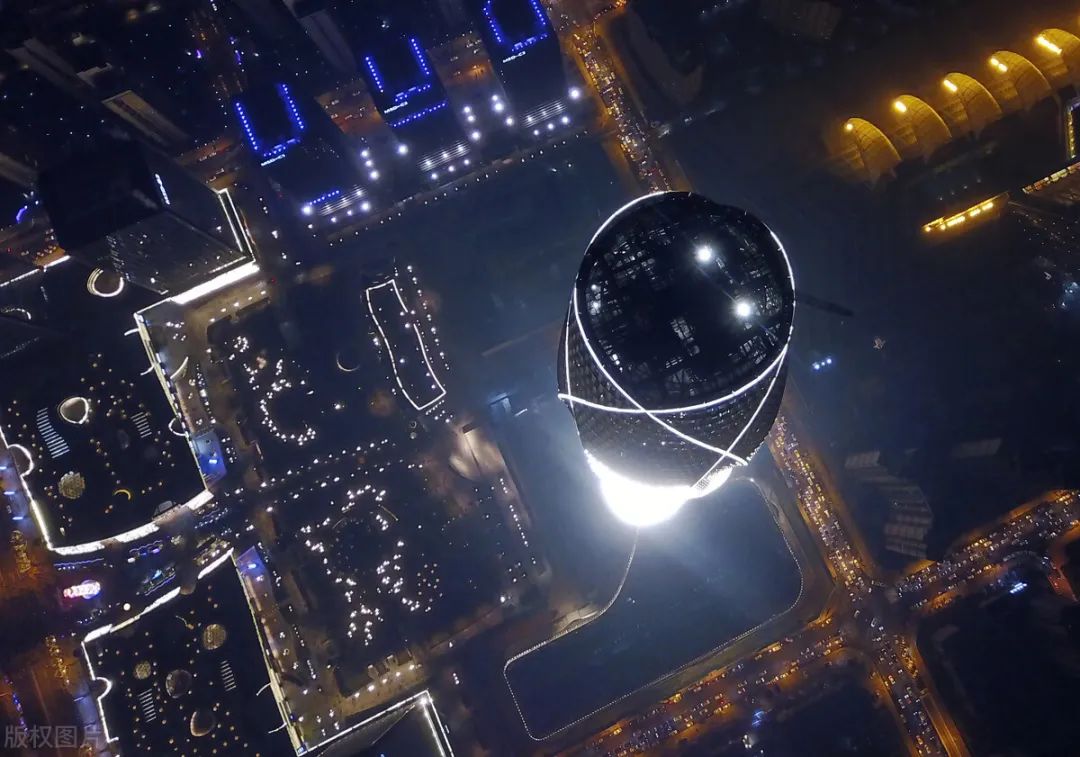 天津周大福金融中心丨中国天津丨SOM-21