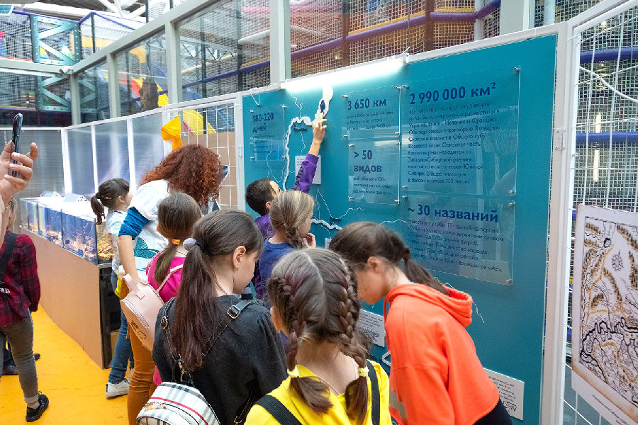 “Жизнь большой реки”（《大河的生活》）移动展览丨Аква Лого Инжиниринг（阿夸·洛戈工程公司）-31