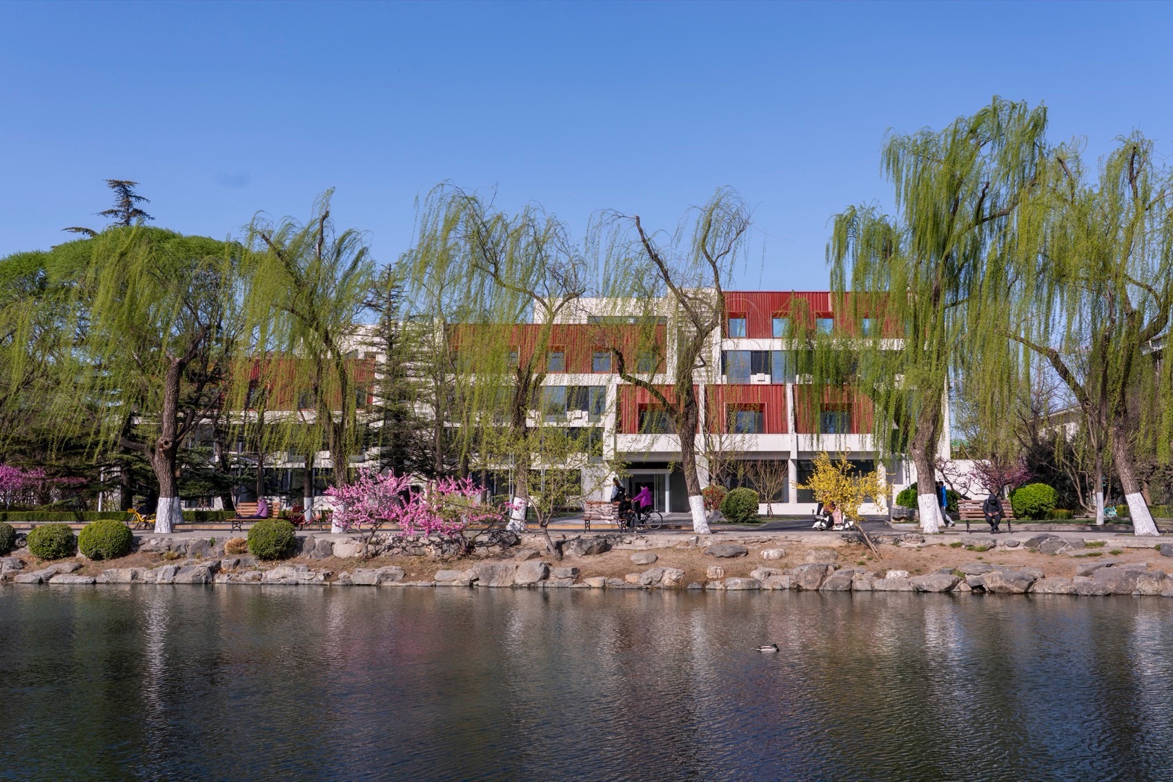 清华大学万科公共卫生与健康学院丨中国北京丨URBANUS都市实践建筑设计事务所-5