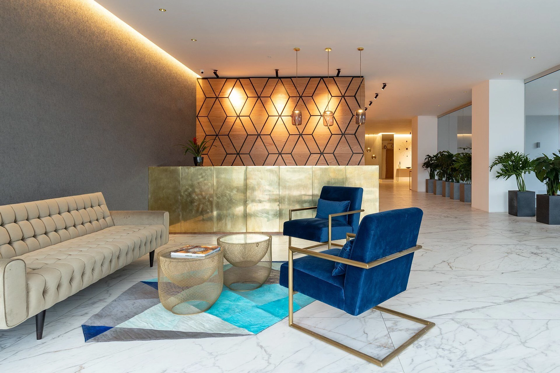 厄瓜多尔 Unique 建筑 · 融入公园的城市雕塑-19