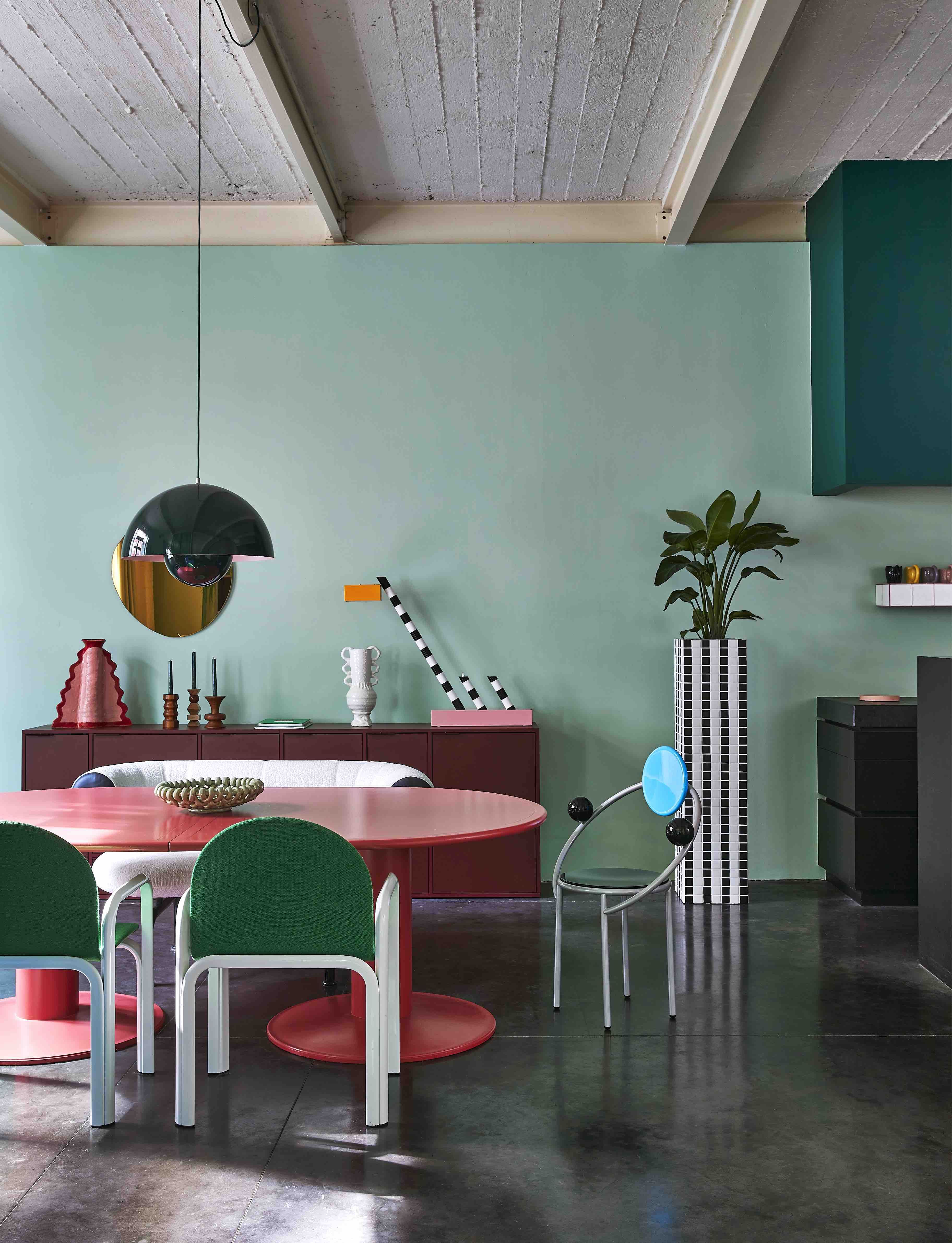 色彩斑斓的 70、80 年代复古公寓设计-7