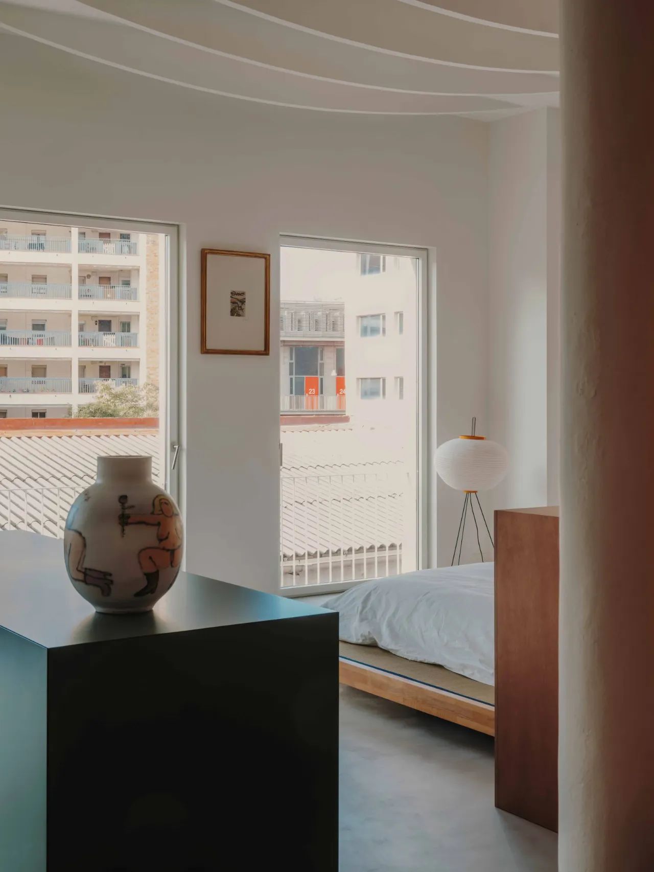 Mesura丨工业公寓改造，艺术画廊与生活空间的完美融合-20