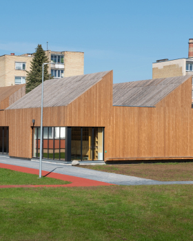 幼儿园 佩列季尤卡斯 E·张力丨立陶宛丨DO Architects