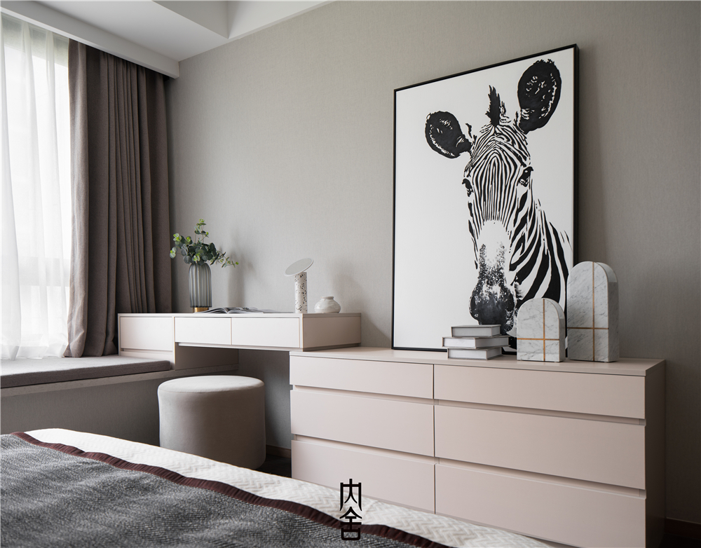 浓浓月色 · 现代轻奢四室两厅软装改造丨内舍软装·总部设计团队-23