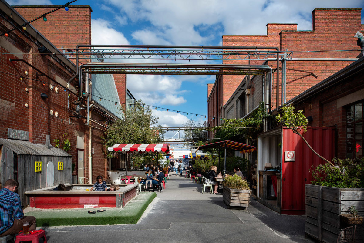 小生物啤酒厂丨澳大利亚吉朗丨Robert Simeoni Architects-19