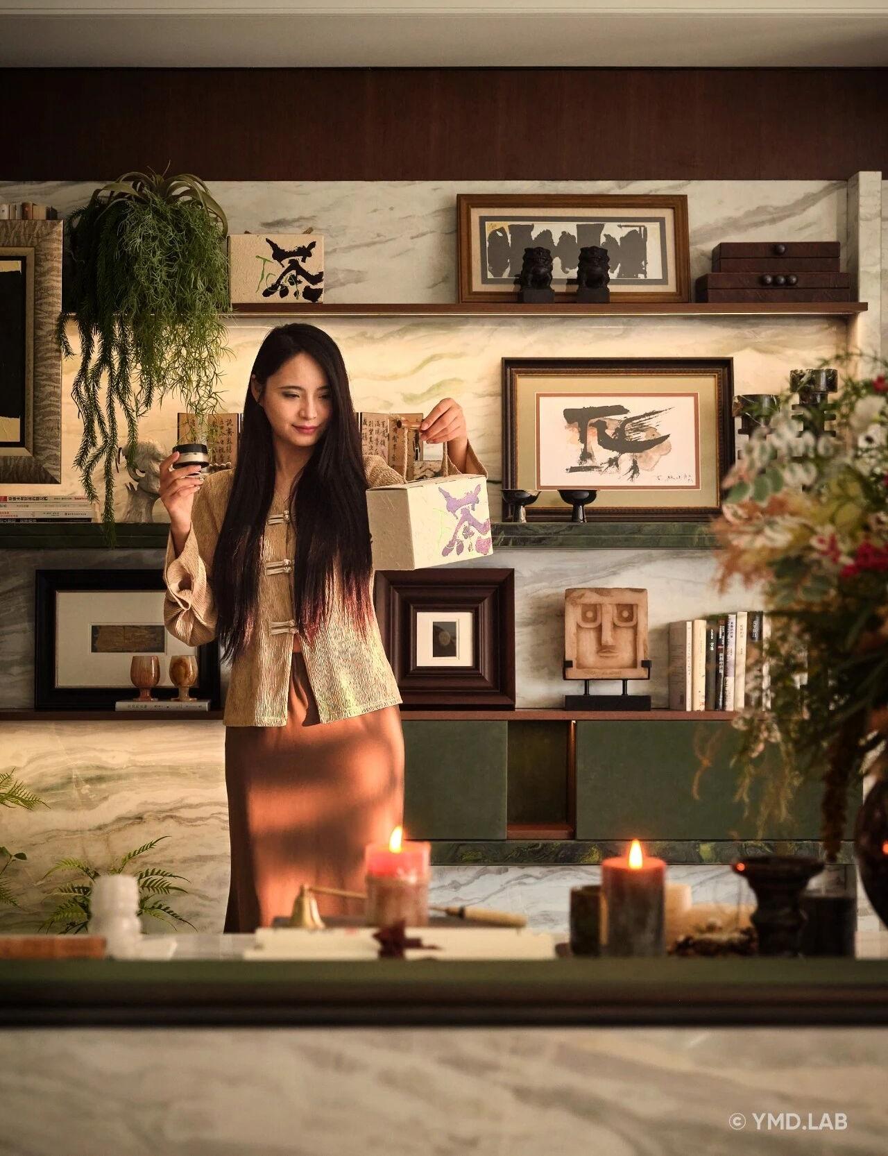 岳蒙设计 · 静默的诗意  在中古风的家里找到治愈感-29