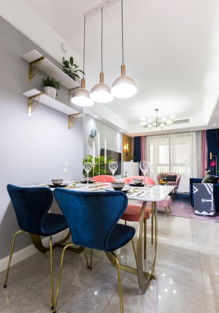 98 平米现代轻奢四房改造,设计师用心打造蓝粉主题空间-56