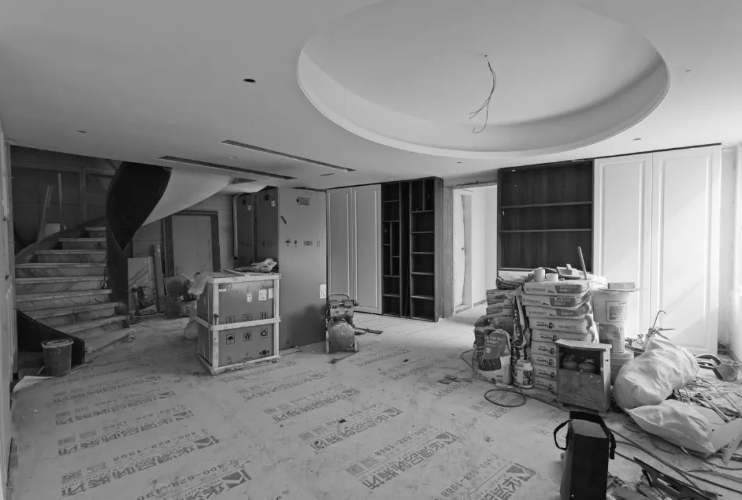 广州东风广场 · 现代简约复式住宅的破茧成蝶丨中国广州丨华浔品味装饰集团-23