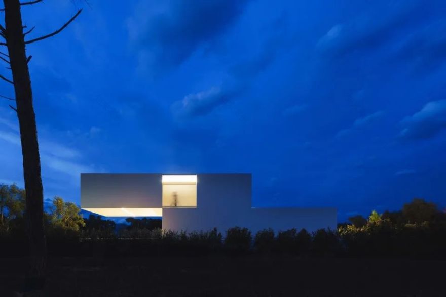 Camiral住宅:由环境雕塑而成的形态-108