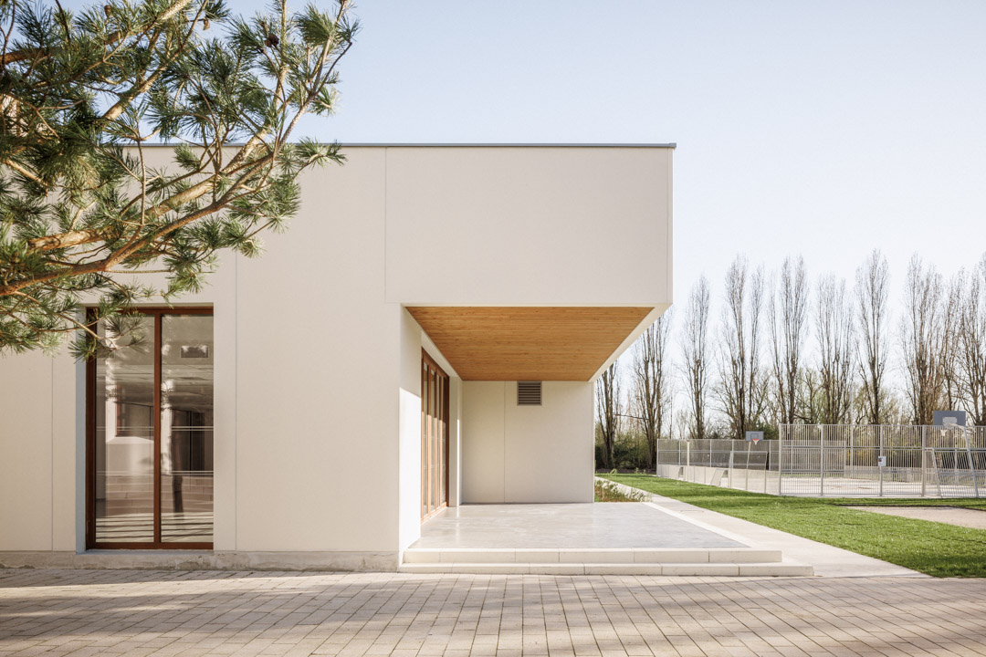 Training center, residence and workshops for apprentices | Atelier Téqui Architectes-27