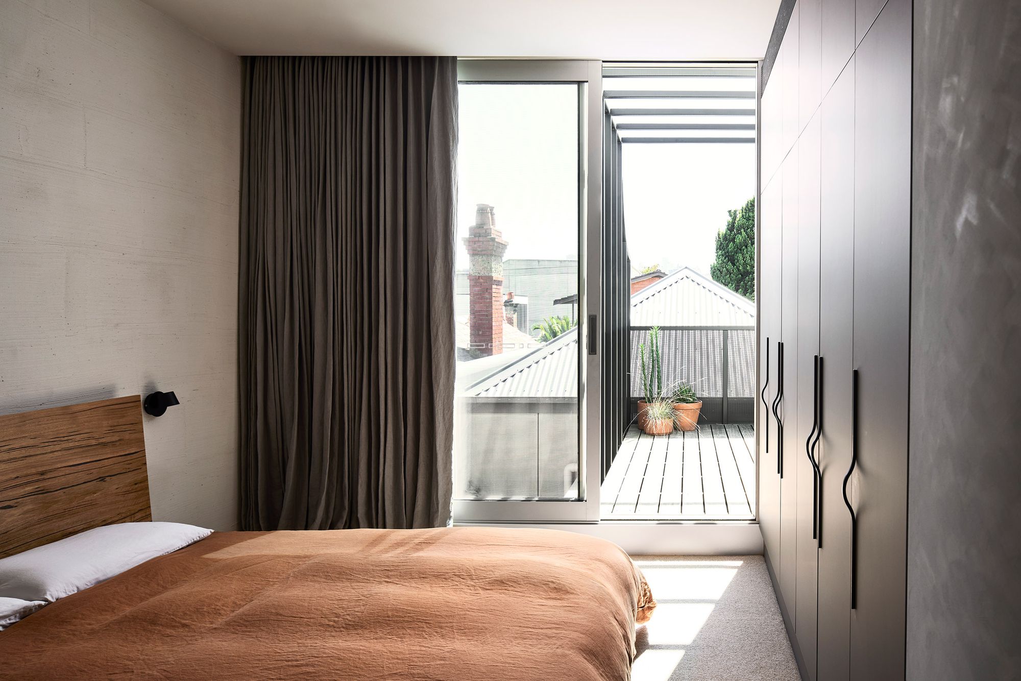 Casa Victoria by Splinter Society Architecture-16