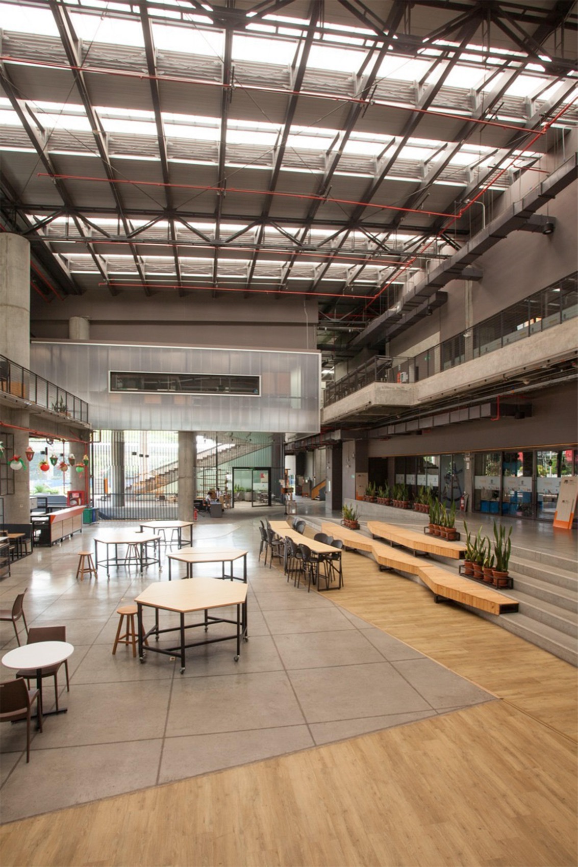 MOVA 教师创新中心丨哥伦比亚丨OPUS-38