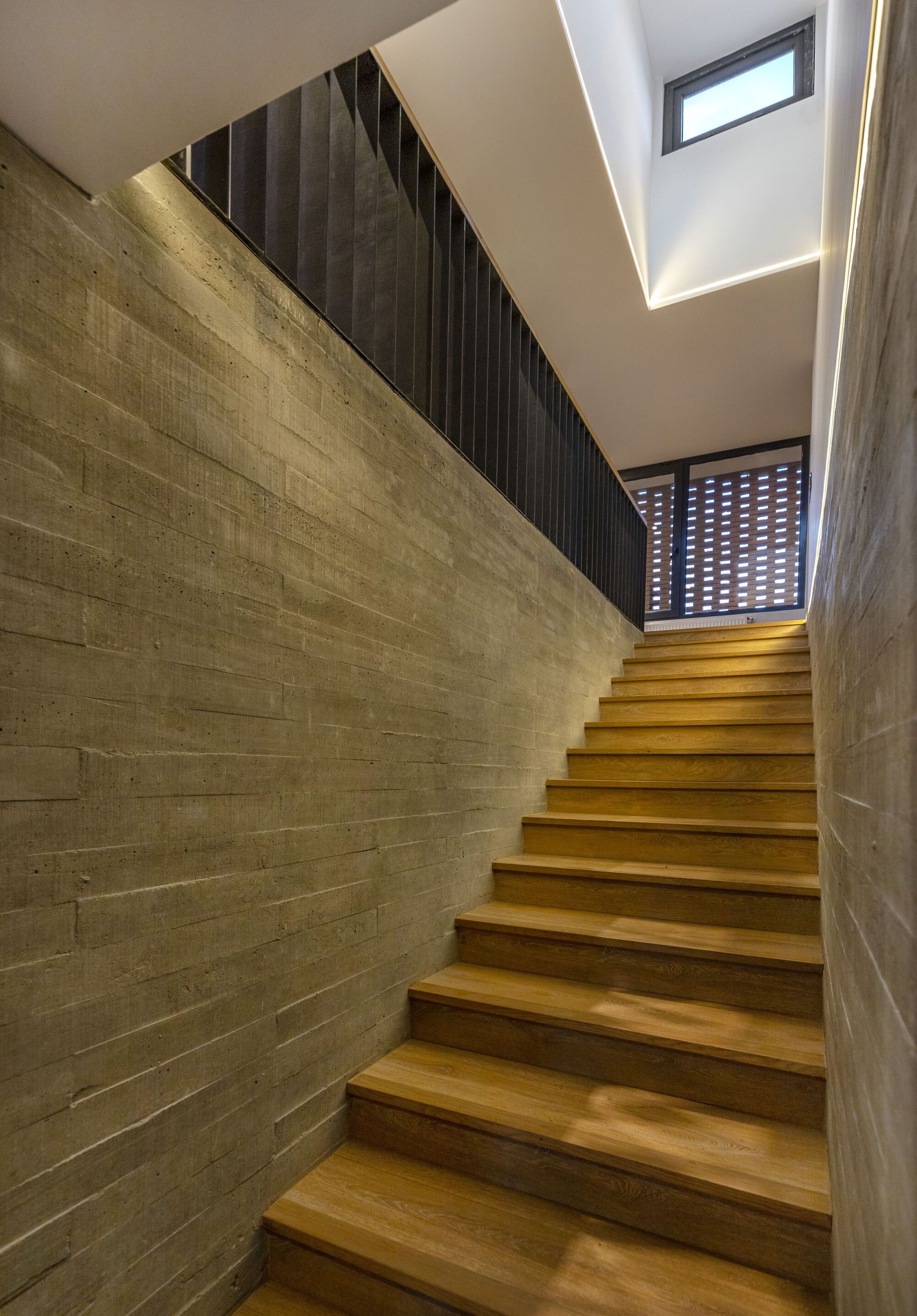 伊瓦涅斯·孔查之家丨智利丨elton_léniz-34