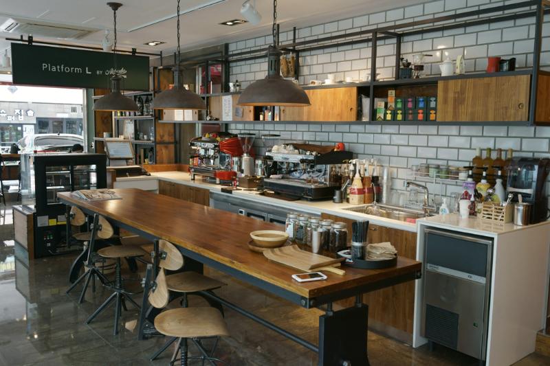 38 平现代简约烘焙店，室内设计展现精致生活-2