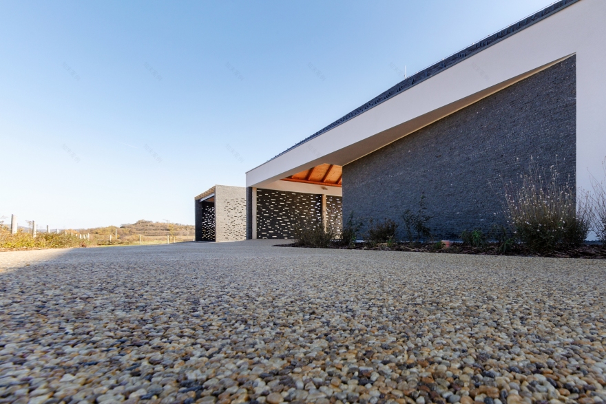 酿酒师之家丨匈牙利丨SAGRA Architects-31