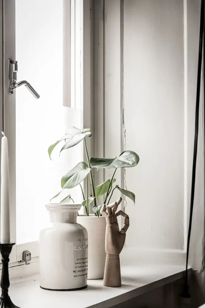 棕色调公寓 | 极简主义与民族元素的完美融合-4