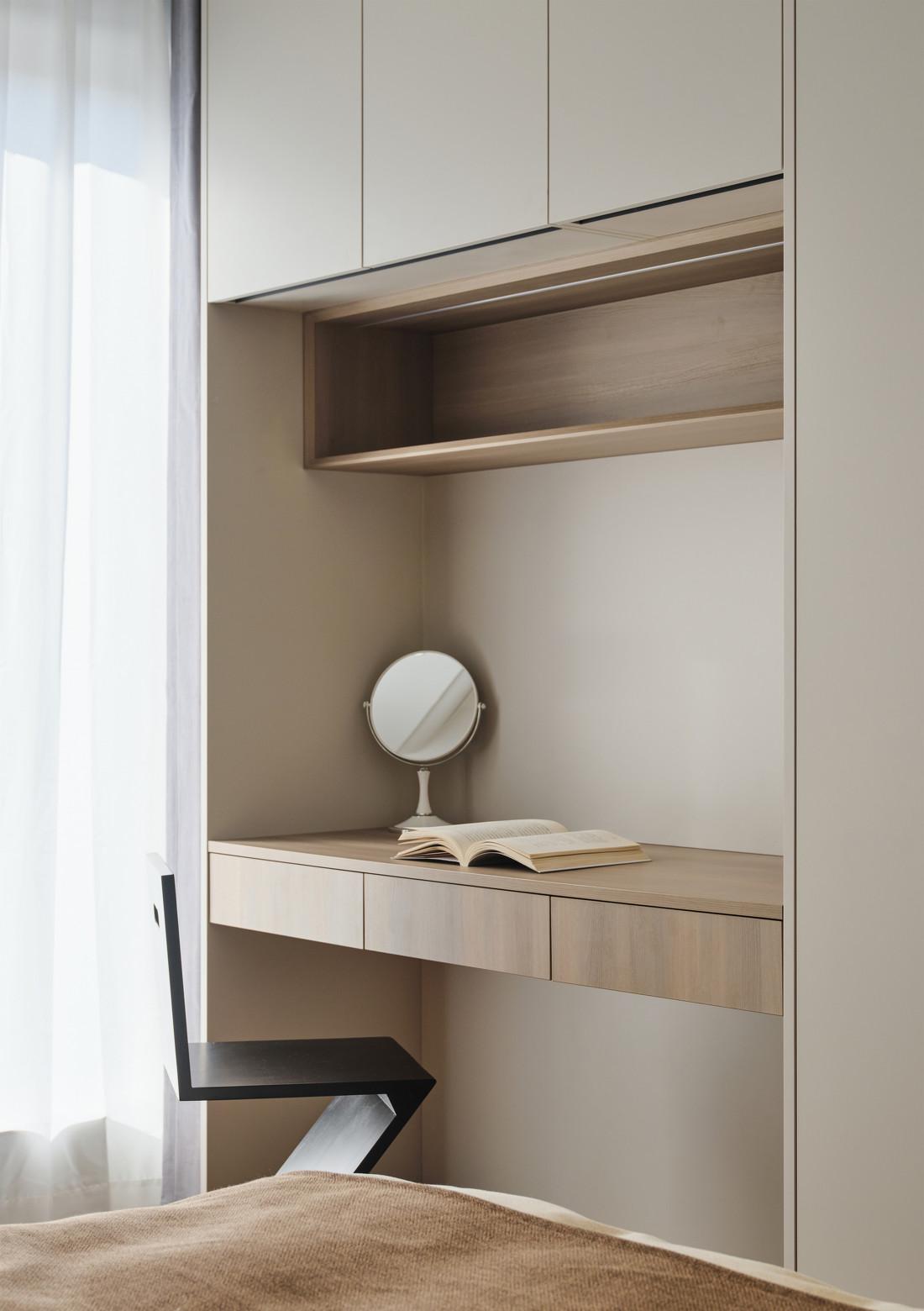 240平意式简约风家装设计-45