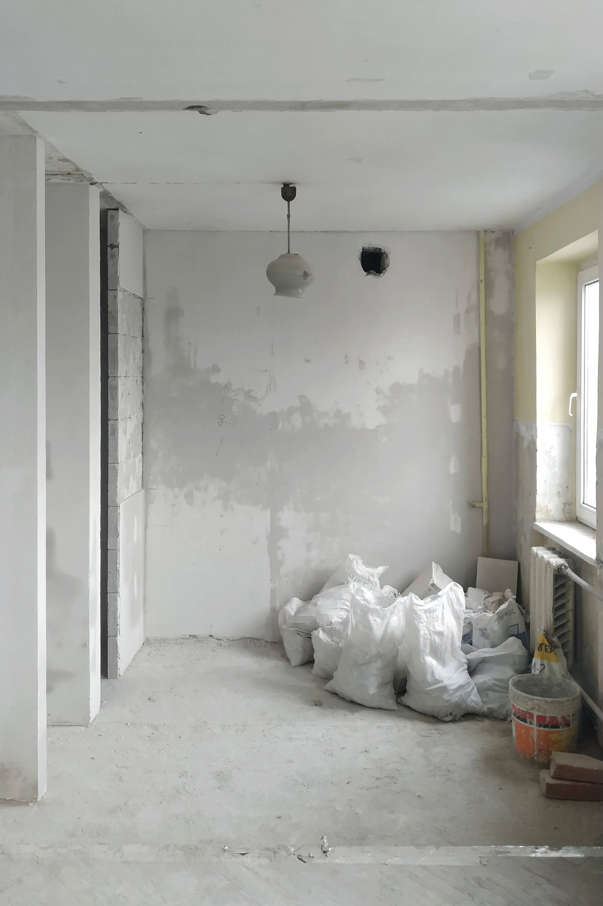 若ZOZULKA为特定人名、地名或品牌名等专有名词，通常可直接音译为佐祖尔卡  丨乌克兰利沃夫丨Iryna Bilohan-53