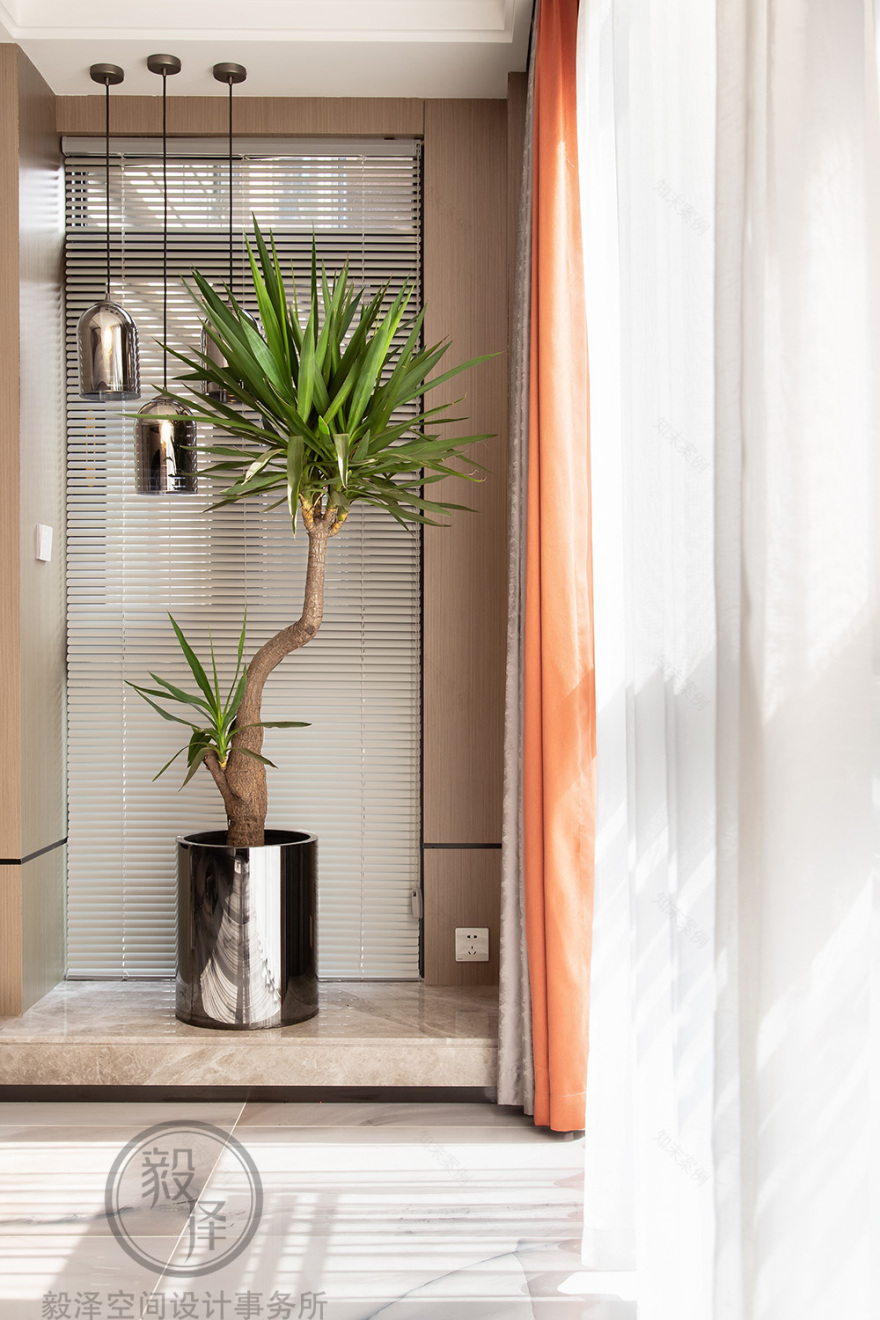 朝阳 W 宅——现代简约,书香满溢的家庭空间-12