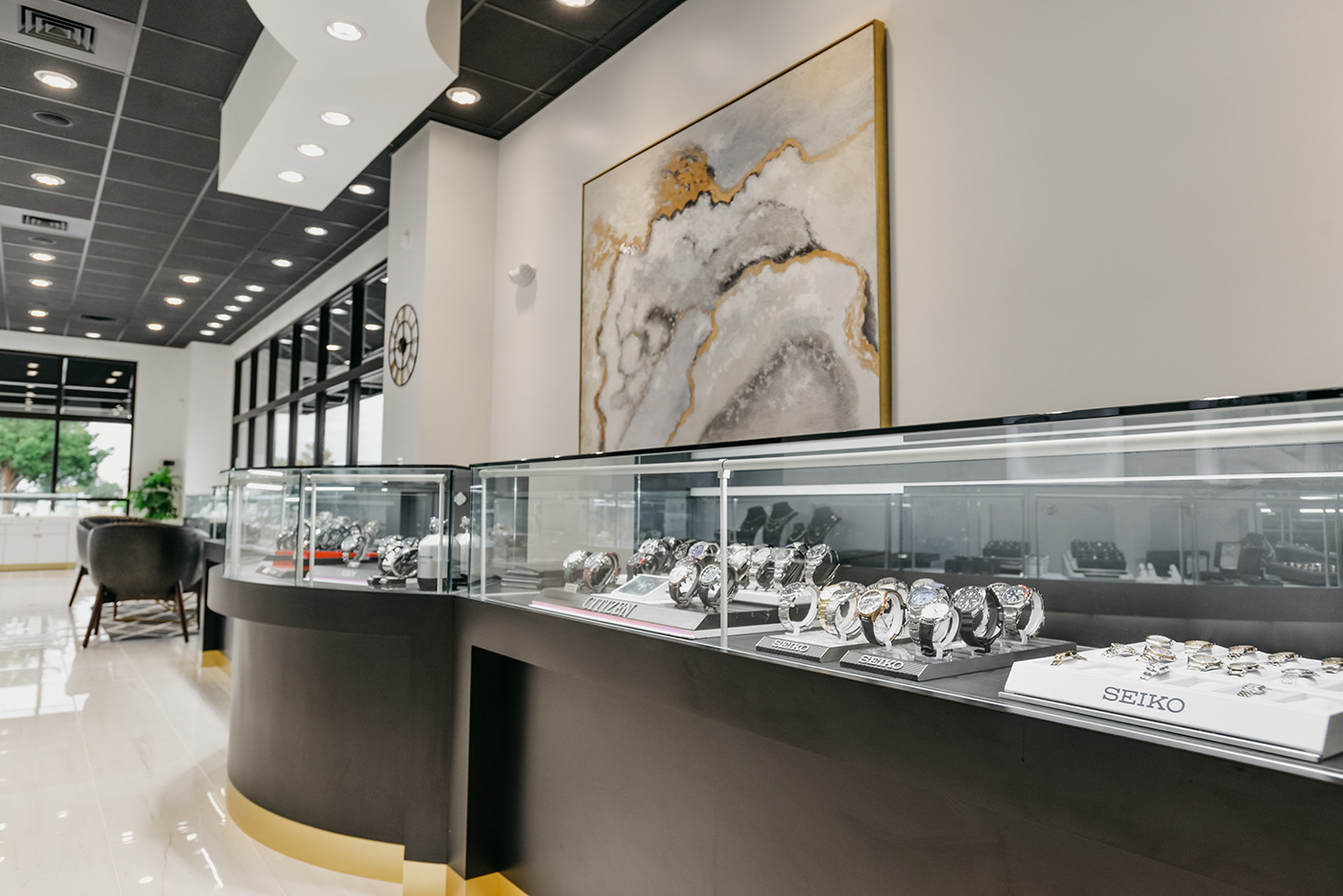 豪华珠宝店的现代设计翻新丨美国威奇托丨Leslie McGwire & Associates-10